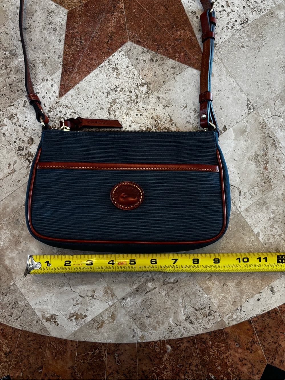 Vintage Dooney & Bourke Navy Nylon Crossbody Bag - Picture 11 of 12